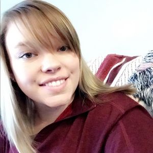 Meet your Posher, Marissa